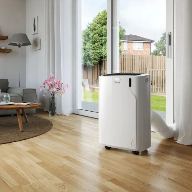 Delonghi Pinguino Silent Portable Air Conditioning Unit PAC EM93 - 0151456008 3 Delonghi Pinguino Silent Portable Air Conditioning Unit PAC EM93 - 0151456008